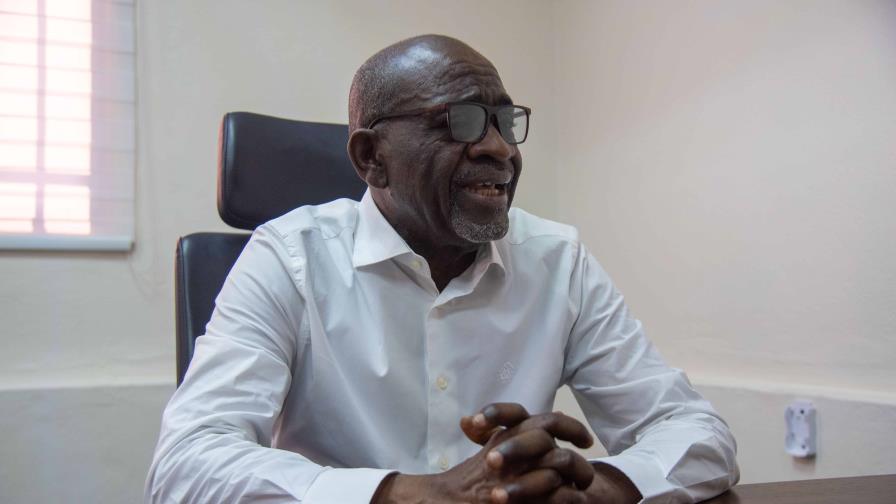 Antonio Florián: “Lo nuevo no reemplaza lo viejo por el hecho de cambiarse de un color o de nombre” Antonio Florián: “Lo nuevo no reemplaza lo viejo por el hecho de cambiarse de un color o de nombre”