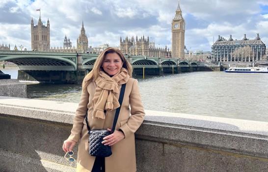 Alcaldesa del Distrito Nacional viaja a Londres para Primera Cumbre de Ciudades Saludables