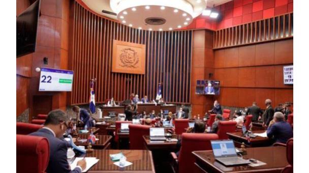 Juicio político a Pleno de la Cámara de Cuentas genera debates entre senadores