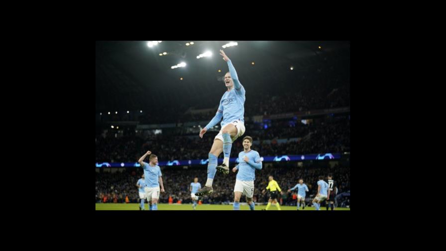 Haaland se desata con 5 goles y el Manchester City avanza