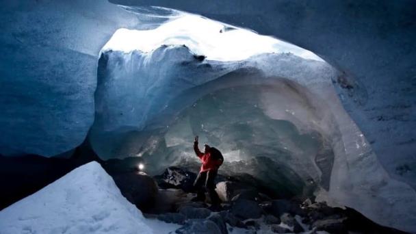 Proyecto para salvar glaciares con nieve artificial muestra pobres resultados