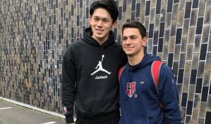 Conoce la tradición japonesa tras dar un pelotazo; ocurrió en el Clásico Mundial