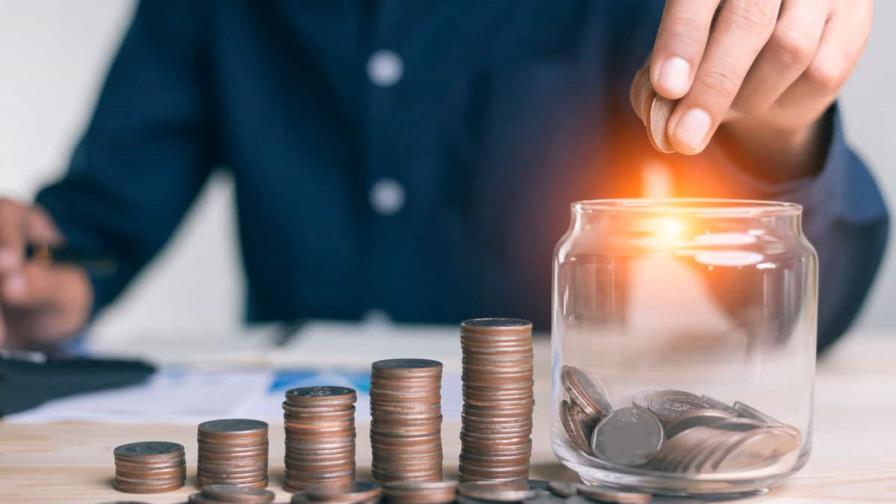 10 consejos para ahorrar en casa y reducir tus gastos mensuales 10 consejos para ahorrar en casa y reducir tus gastos mensuales