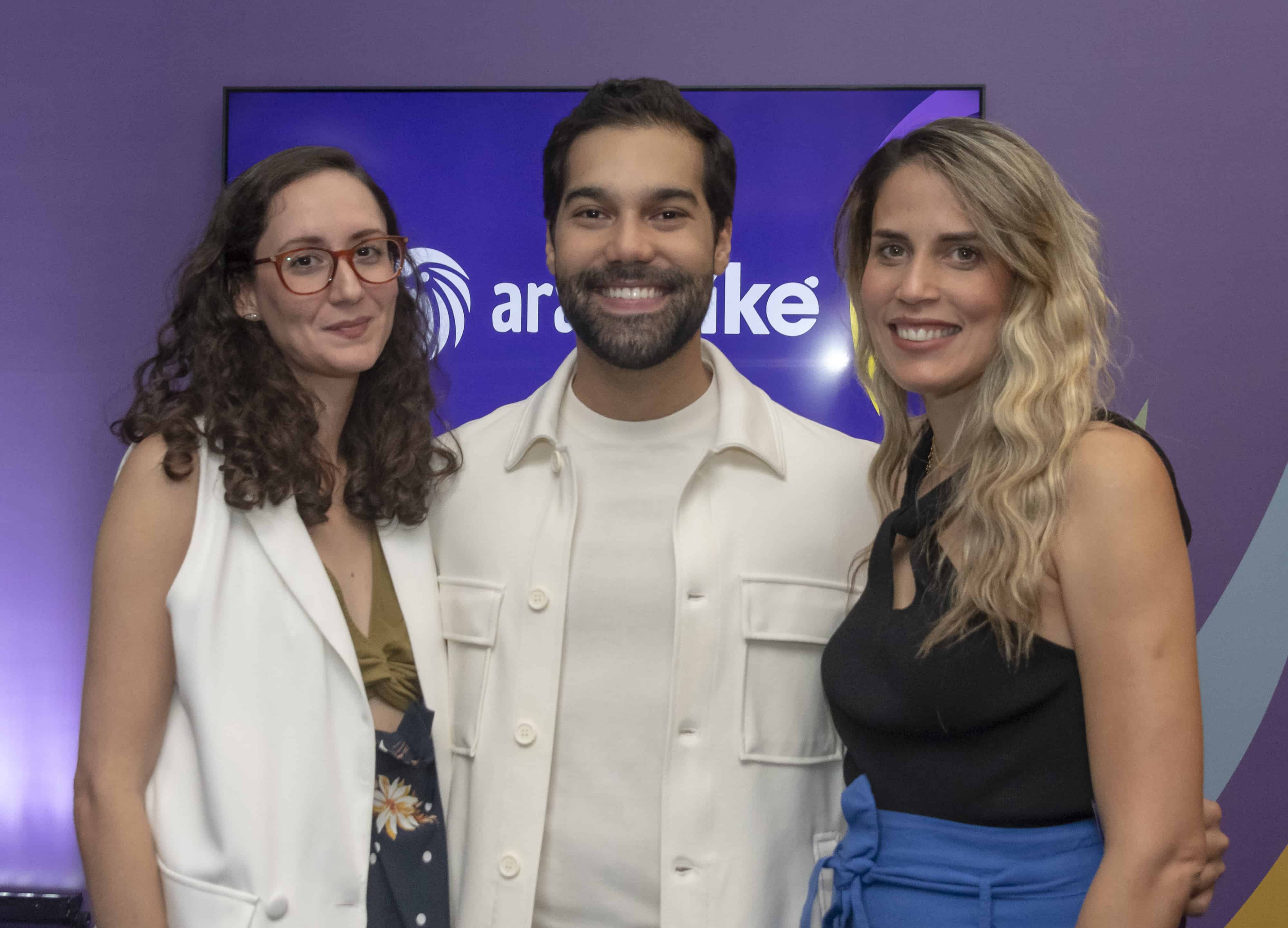 Nadime Bachá, Omar De Moya y Patricia Terc.