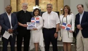 Ofrecen misa en honor al equipo dominicano de b&eacute;isbol en Miami 