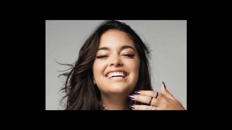 La artista dominicana Xofi presenta canción Bachateo