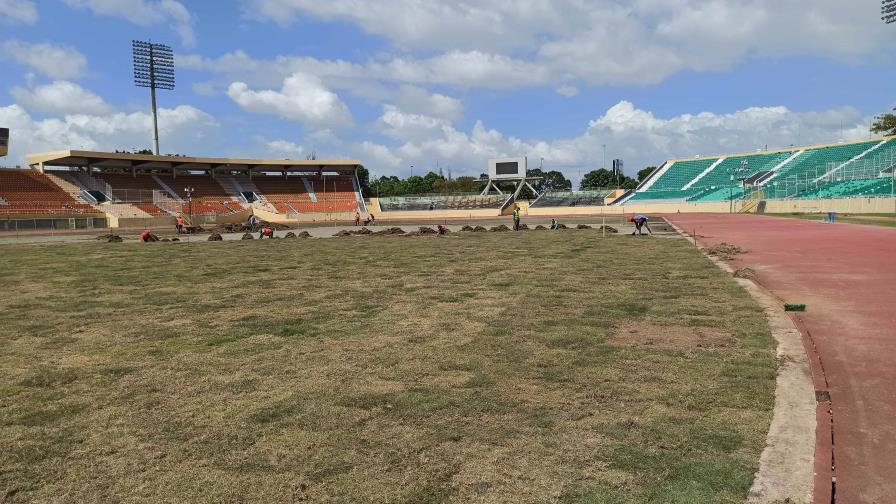 Diantre...Ahora aparece un dueño de los terrenos del Estadio Félix Sánchez