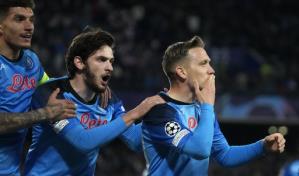 Napoli avanza a cuartos de Champions por 1ra vez