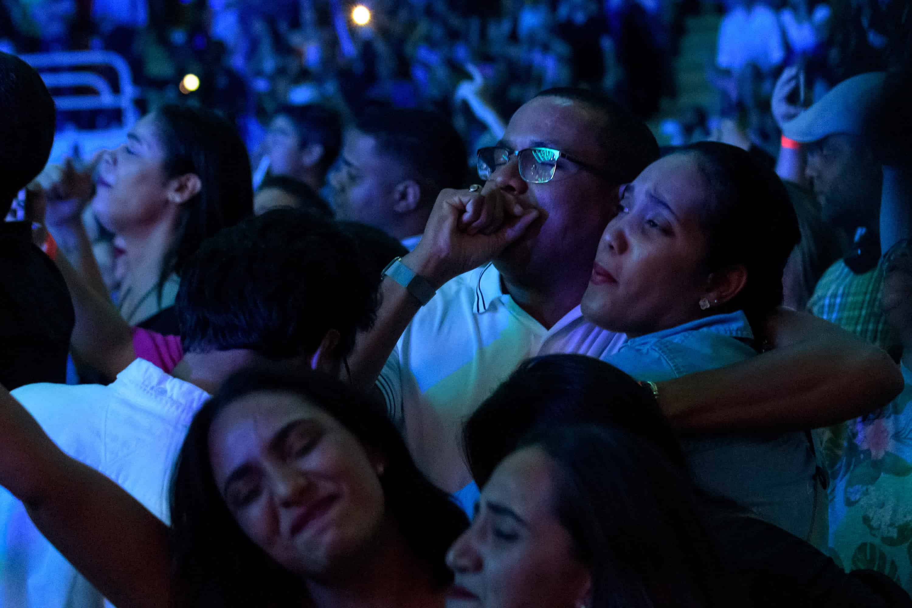 Fanaticos dominicanos en el concierto de Melendi.