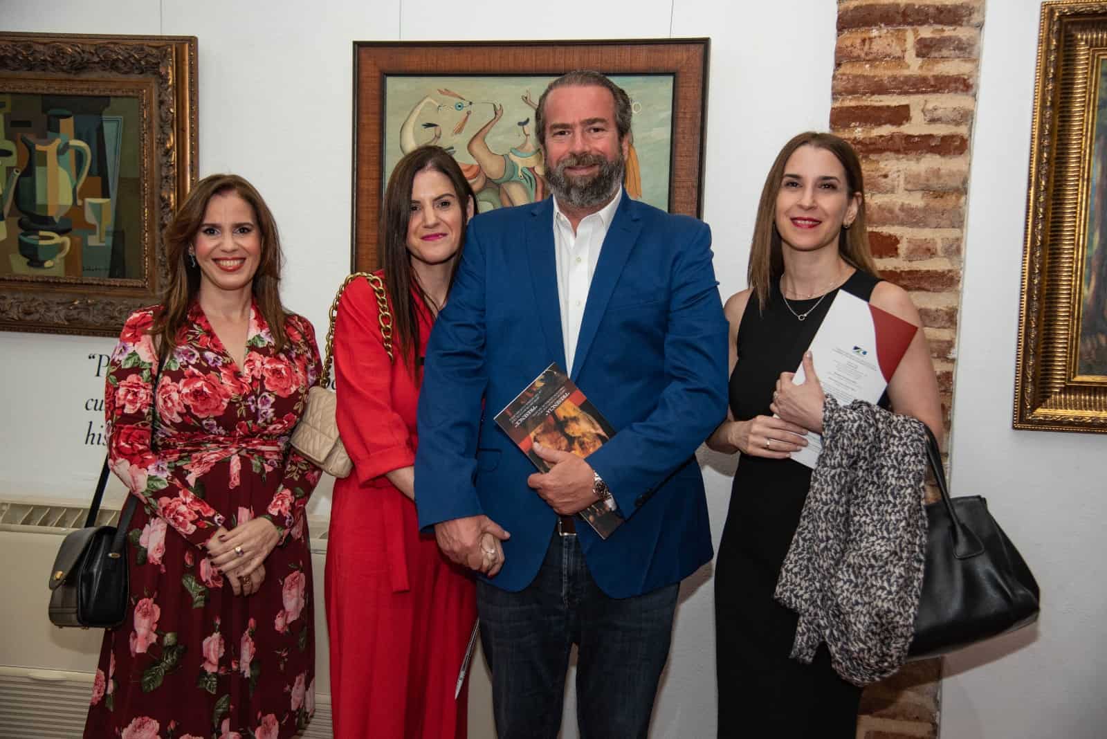 Katherine Cocco, Patricia Cocco, Sergio Arriz y Jarouska Cocco.<br>Alan Estévez y Gamal Michelen.