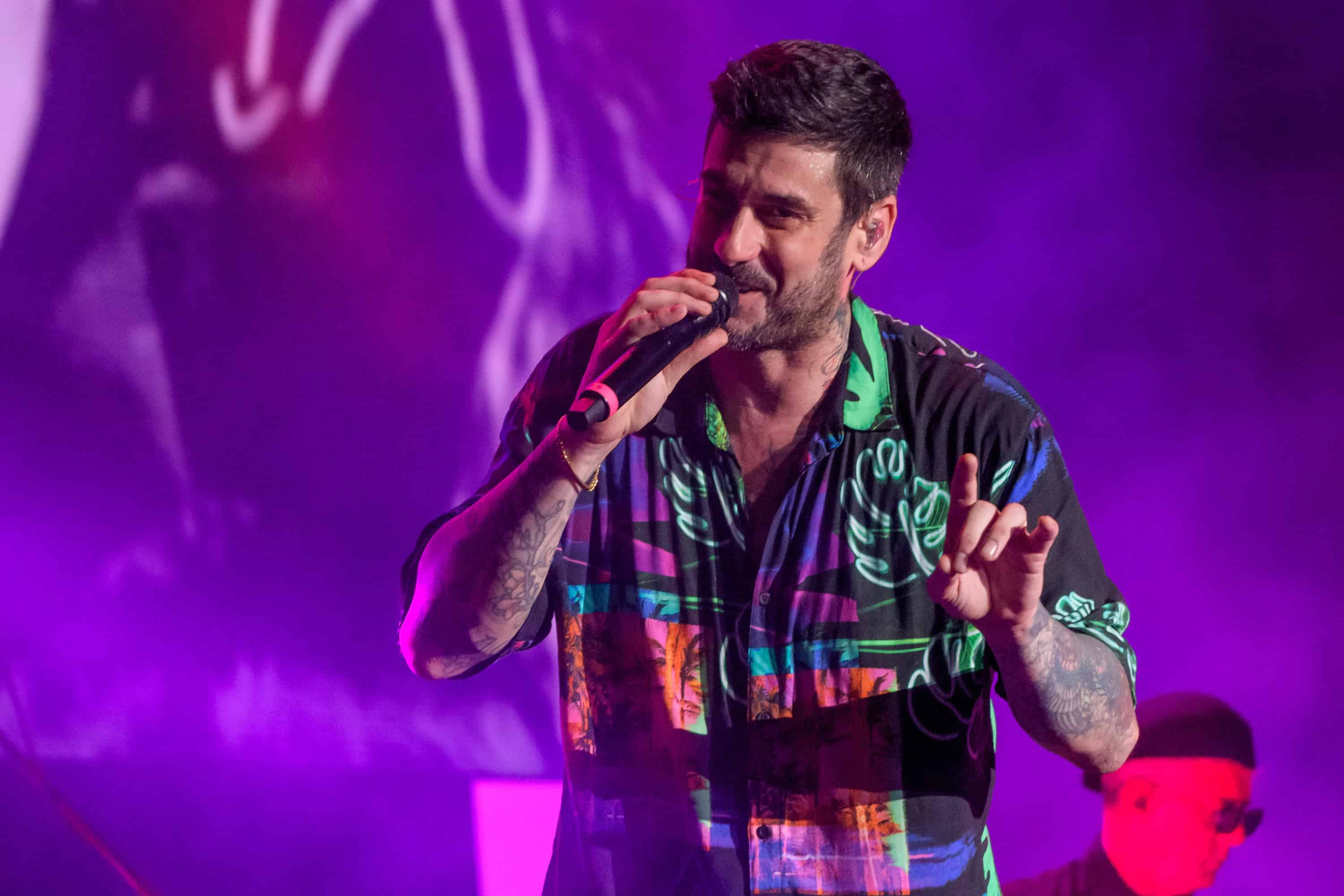 Concierto de Melendi en el Palacio de los Deportes.