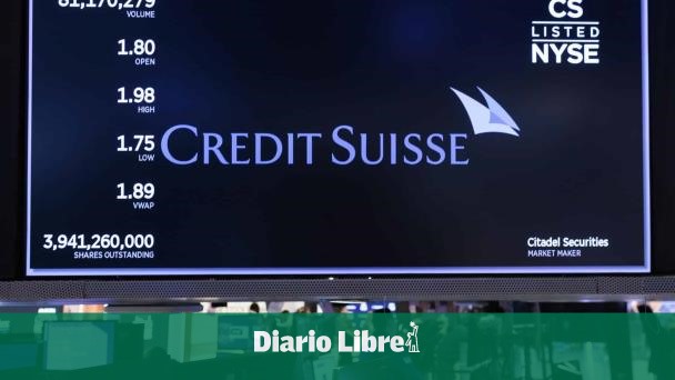 Credit Suisse busca dar tranquilidad tras vivir una jornada turbulenta