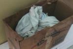 Abandonan bebé recién nacida en una caja de cartón en Hato Mayor Abandonan bebé recién nacida en una caja de cartón en Hato Mayor