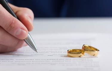 Buscan modificar ley de divorcio; tutela de menores de 4 años podría ser del padre