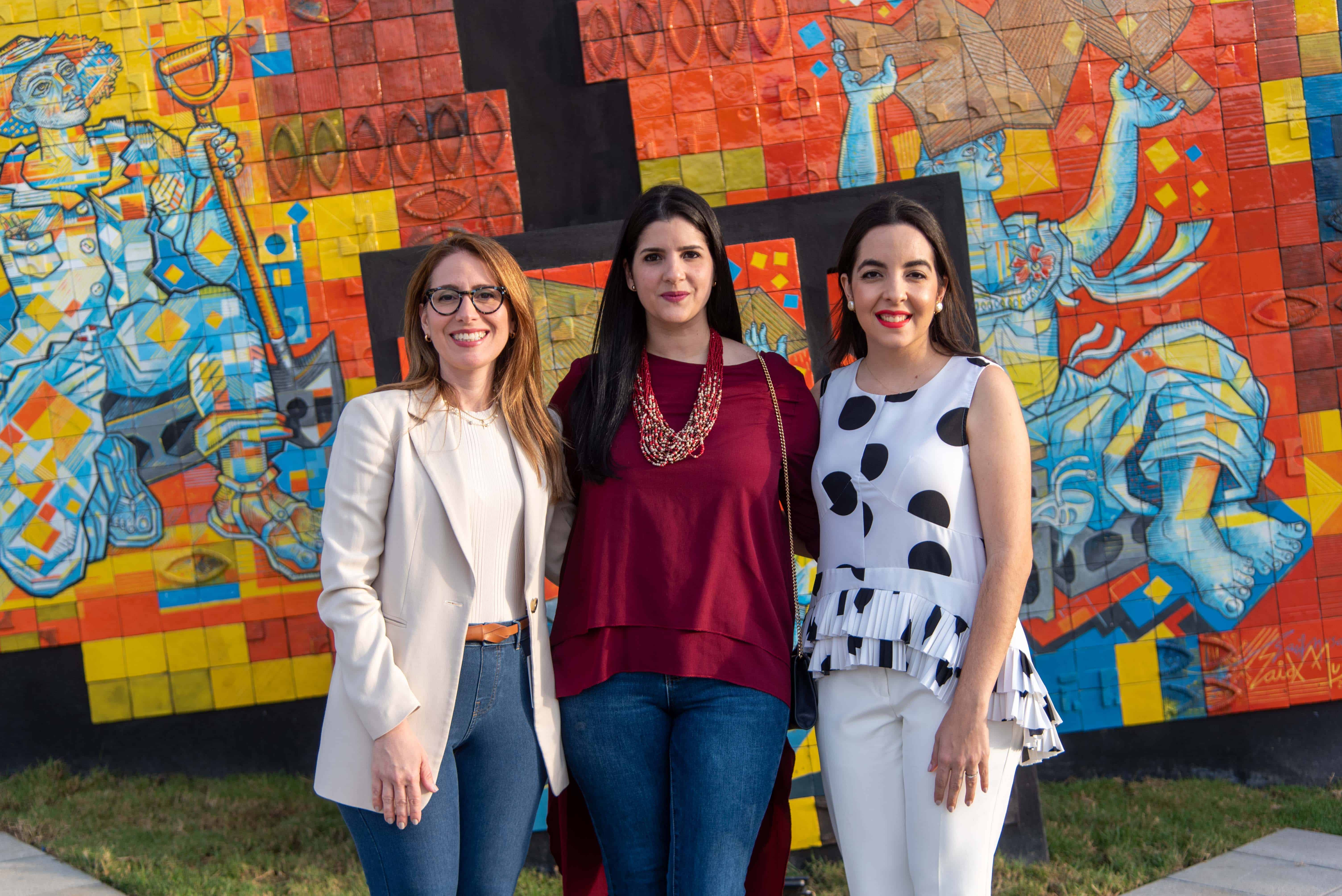 María Elena Corripio, Laura Haché y Ivanna Read. 