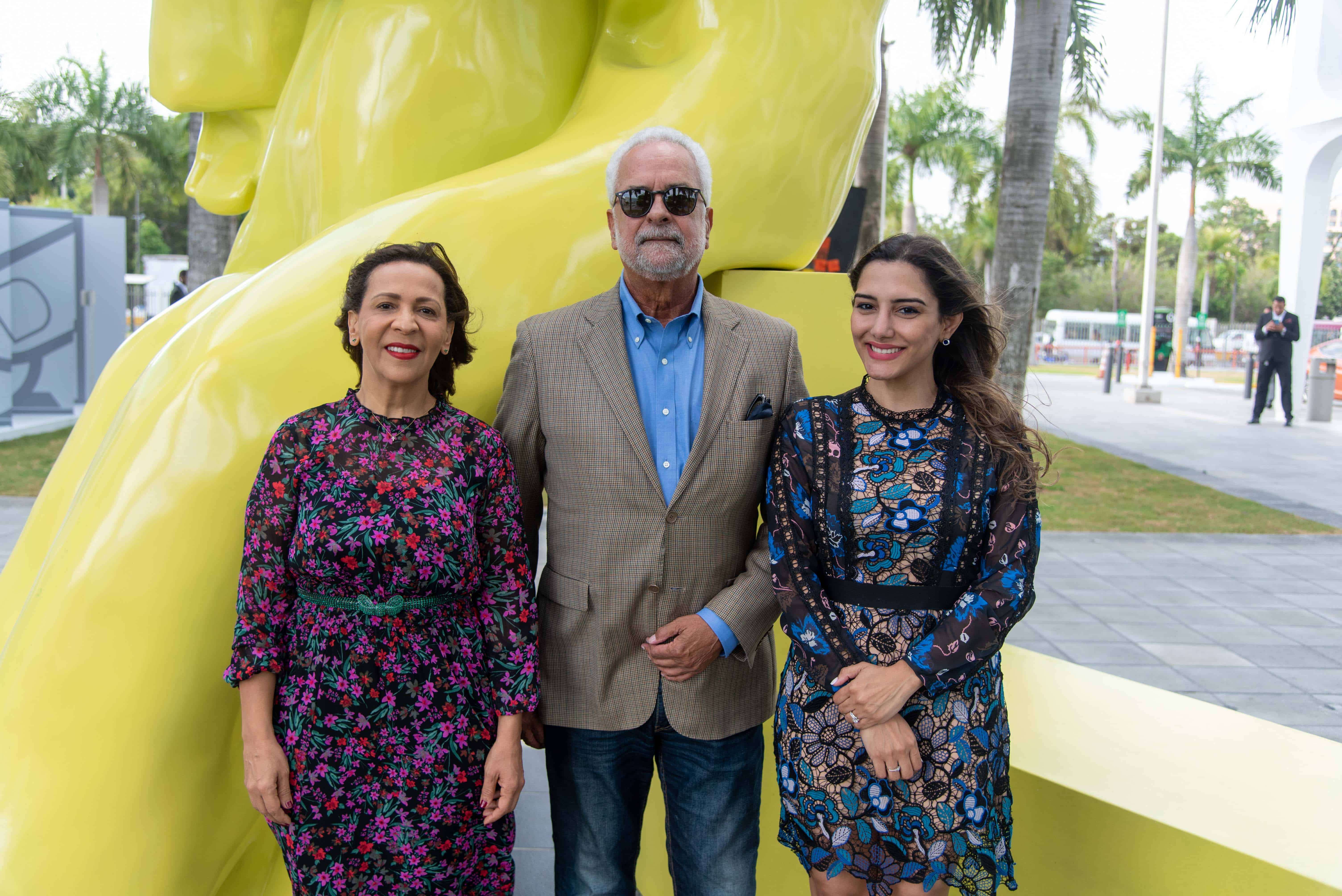 Mildred Minaya, Juan Miguel Grisolía y Irene Arbaje. 