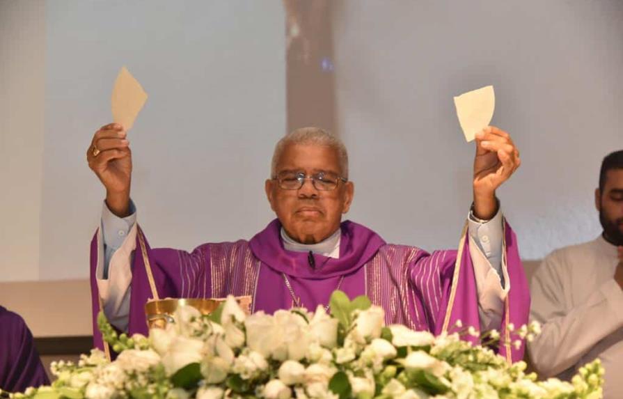 Monseñor Ozoria asegura la Policía solo podrá reformarse si sus agentes asumen transformaciones
