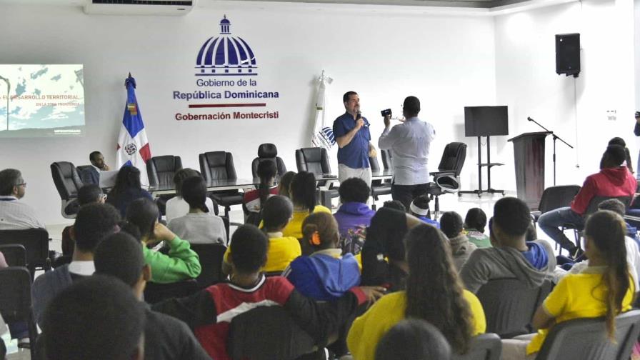 El Gobierno sale tras los bachilleres de la Línea Noroeste El Gobierno sale tras los bachilleres de la Línea Noroeste