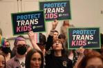 Florida prohíbe tratamientos para menores con disforia de género