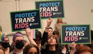 Florida prohíbe tratamientos para menores con disforia de género