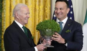 Biden y el primer ministro de Irlanda se re&uacute;nen en el D&iacute;a de San Patricio