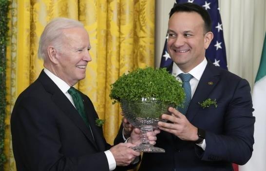 Biden y el primer ministro de Irlanda se reúnen en el Día de San Patricio