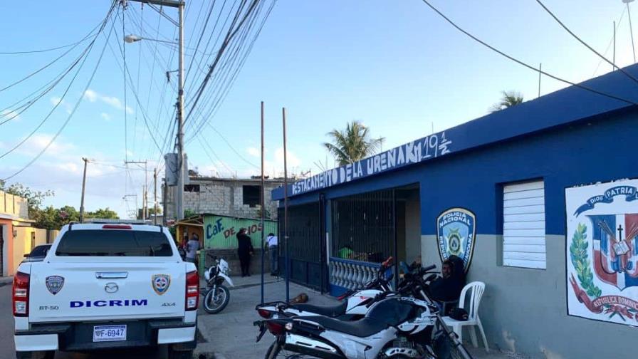 Familia entrega a joven señalado por el homicidio de seguridad de la Presidencia Familia entrega a joven señalado por el homicidio de seguridad de la Presidencia