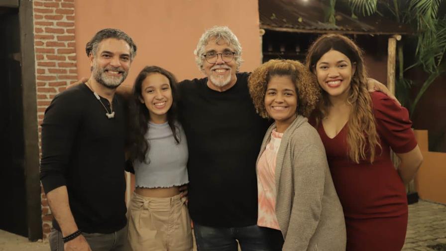 ‘Sola a los 40’, la nueva película de Ángel Muñiz llega a las salas de Palacio del Cine