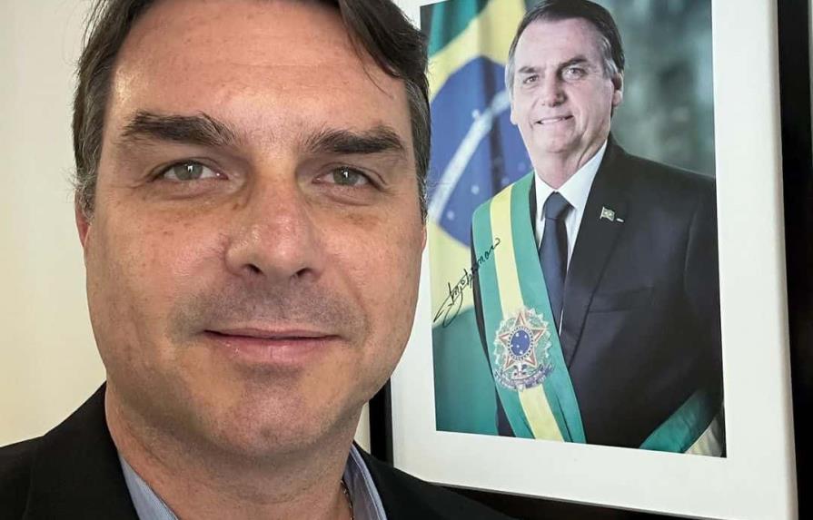 El hijo de Bolsonaro planea postularse a la alcaldía de Río de Janeiro