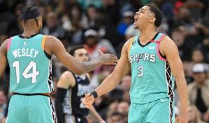 Grizzlies firman su mayor remontada histórica ante Spurs