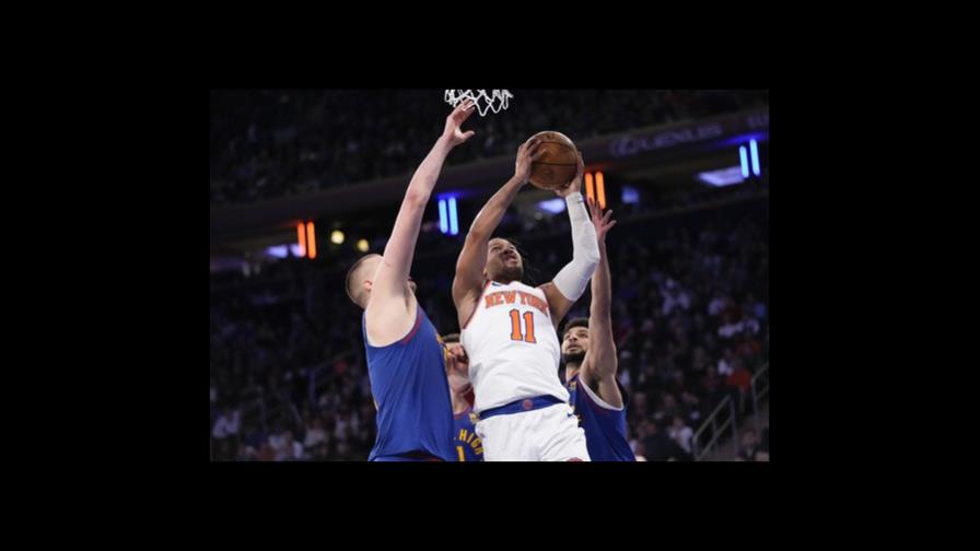 Brunson regresa y los Knicks superan a Nuggets