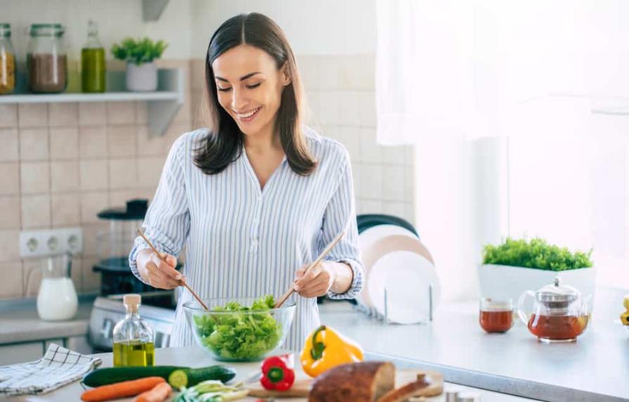 Cómo preparar comidas saludables y económicas en casa