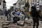 Trece fallecidos y 126 heridos por el sismo de magnitud 6.5 en Ecuador Trece fallecidos y 126 heridos por el sismo de magnitud 6.5 en Ecuador