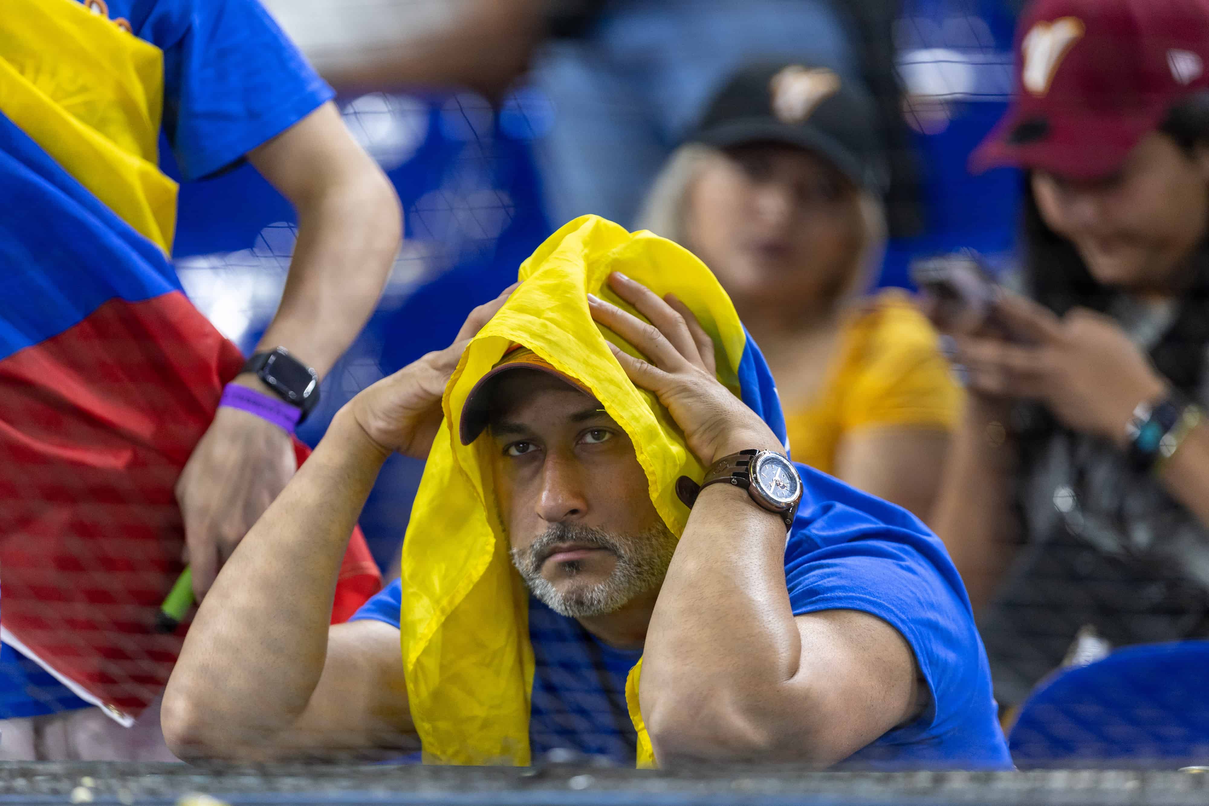 Los aficionados de Venezuela revivieron sus peores pesadillas tras el estacazo de Trea Turner.