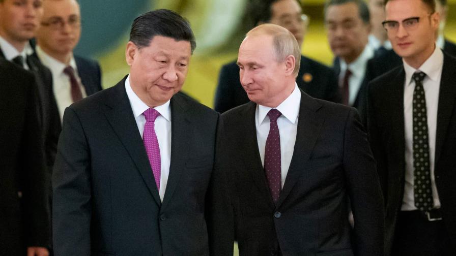 El presidente de China aterriza en Moscú para reunirse con Putin El presidente de China aterriza en Moscú para reunirse con Putin