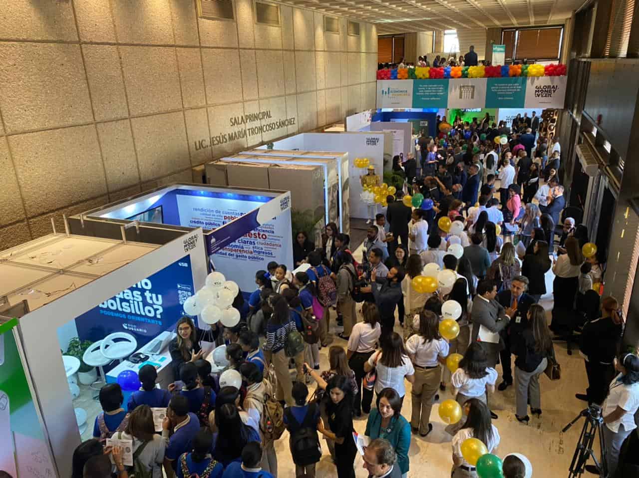 Se espera la visita de unos 1,000 estudiantes a la feria del Banco Central.