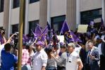 Simpatizantes del PLD tratan de penetrar al Palacio de Justicia de Ciudad Nueva