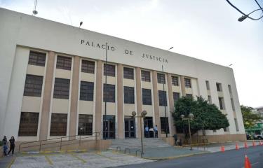 Desde su despacho Danilo Medina habría instruído funcionarios obtener fondos para campañas de Gonzalo