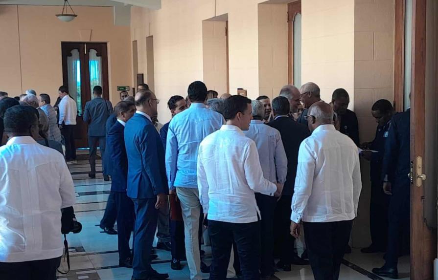 Abinader se reúne con todos sus ministros y directores en el Palacio