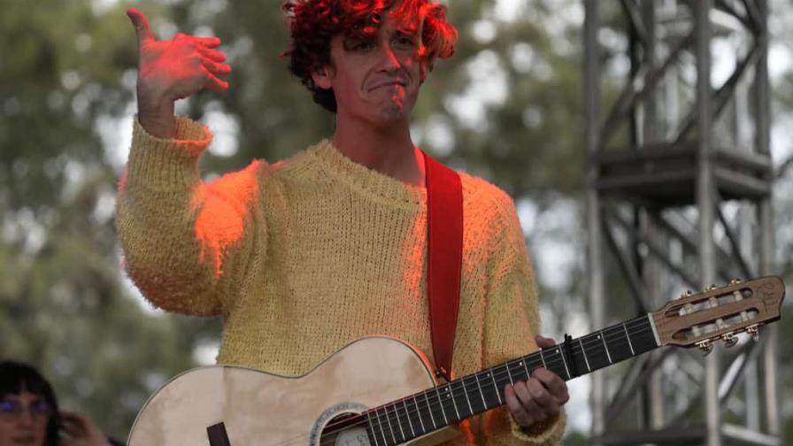 Guitarricadelafuente experimenta la magia del Vive Latino