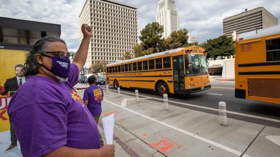 Una huelga cierra las escuelas de Los Ángeles