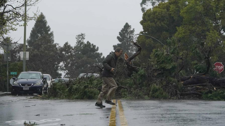 Prevén más inundaciones tras tormenta en California