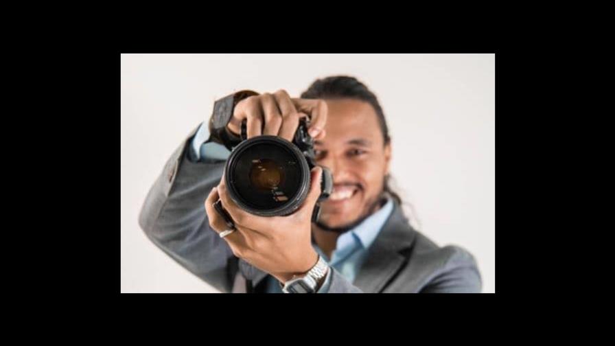 Kevin Rivas, el fotógrafo detrás de la foto viral de Gonzalo Castillo