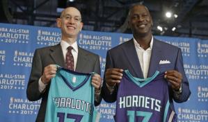 Michael Jordan contempla vender a los Hornets de Charlotte