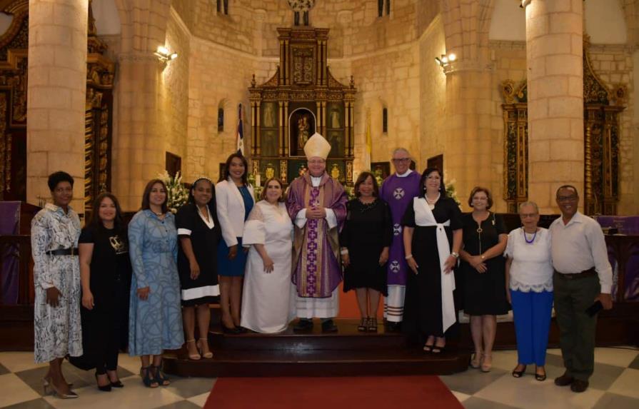 Asociación Dominicana de Cronistas Sociales celebra su 23 aniversario con misa de acción de gracias