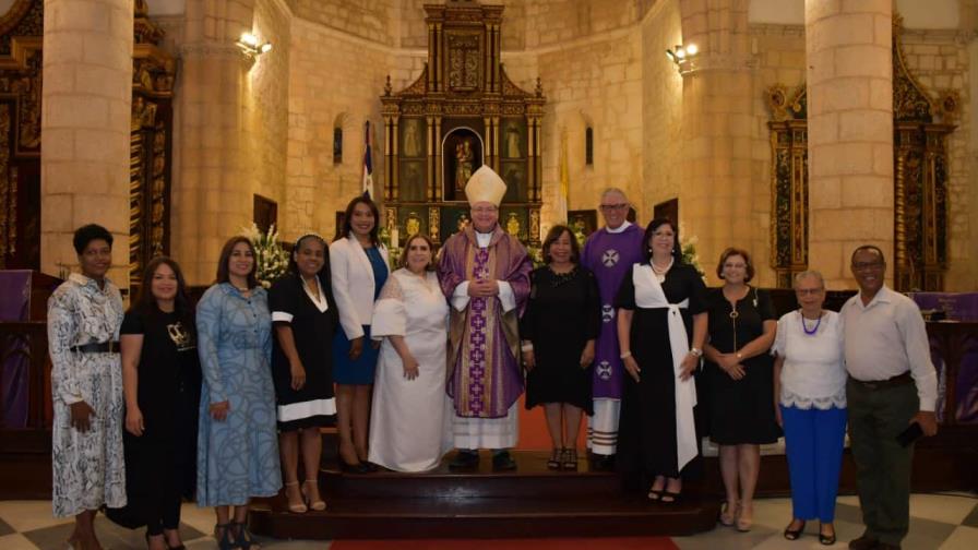 Asociación Dominicana de Cronistas Sociales celebra su 23 aniversario con misa de acción de gracias Asociación Dominicana de Cronistas Sociales celebra su 23 aniversario con misa de acción de gracias