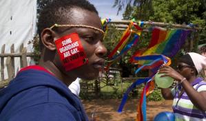 EE.UU. exige al presidente de Uganda que no ratifique la ley anti-LGTBIQ