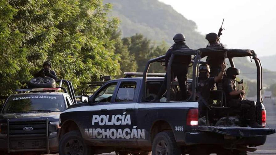 Diez muertos deja violenta jornada en estado mexicano de Michoacán Diez muertos deja violenta jornada en estado mexicano de Michoacán