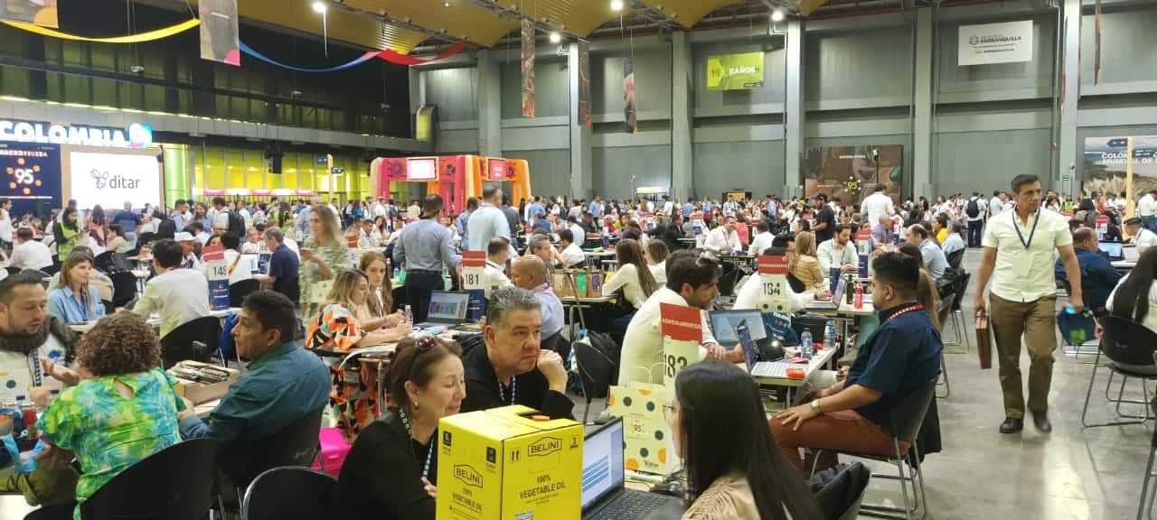 Los encuentros comerciales son agendados con antelación.