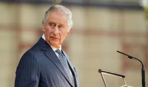 Aplazada la visita a Francia del rey Carlos III
